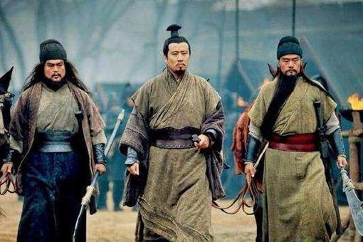 如果刘备不帮忙 虎牢关前张飞和关羽有机会杀死吕布吗