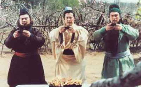 古代结拜为什么要喝血酒烧三把半香 有什么寓意