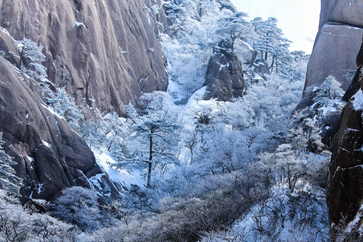 描写雪景的古诗词集合 古代经典雪景诗词句介绍
