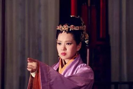 曹操为什么杀伏皇后